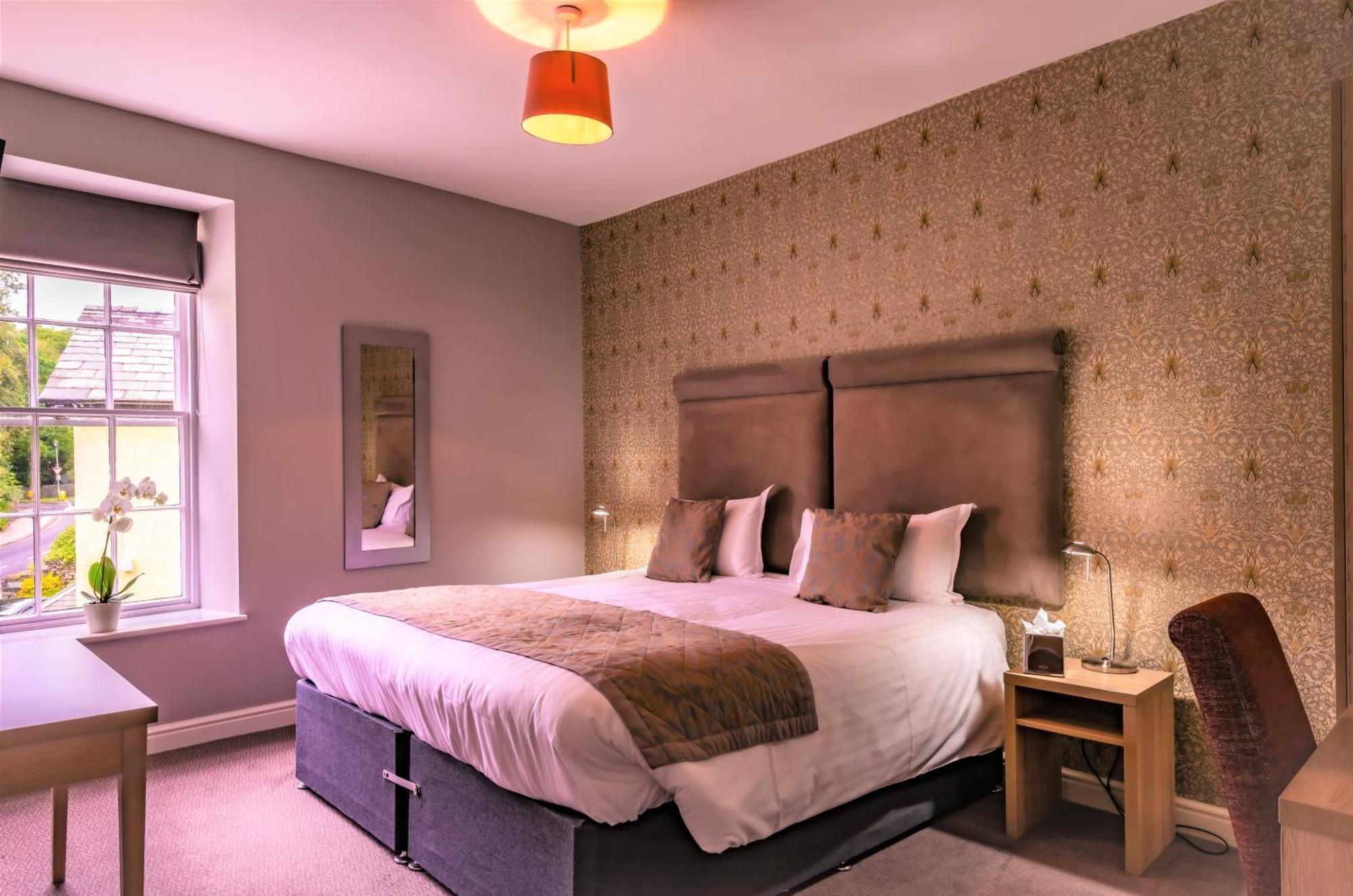 The Lamplighter Dining ~ Rooms Windermere Εξωτερικό φωτογραφία